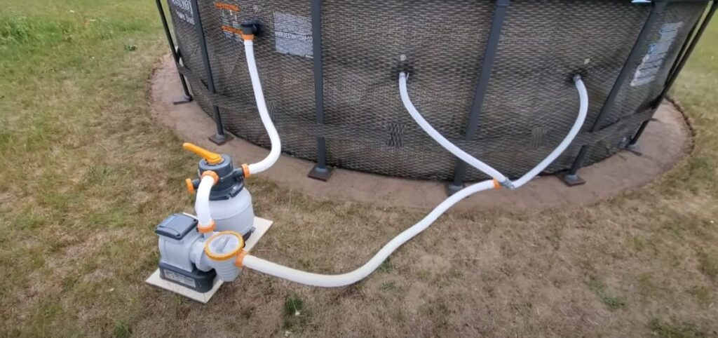 Filter Pump for Above-Ground Pool Assembled Attached
